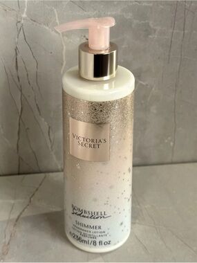 NWT Victoria’s Secret Bombshell Shimmer Seduction Lotion DISCONTINUED